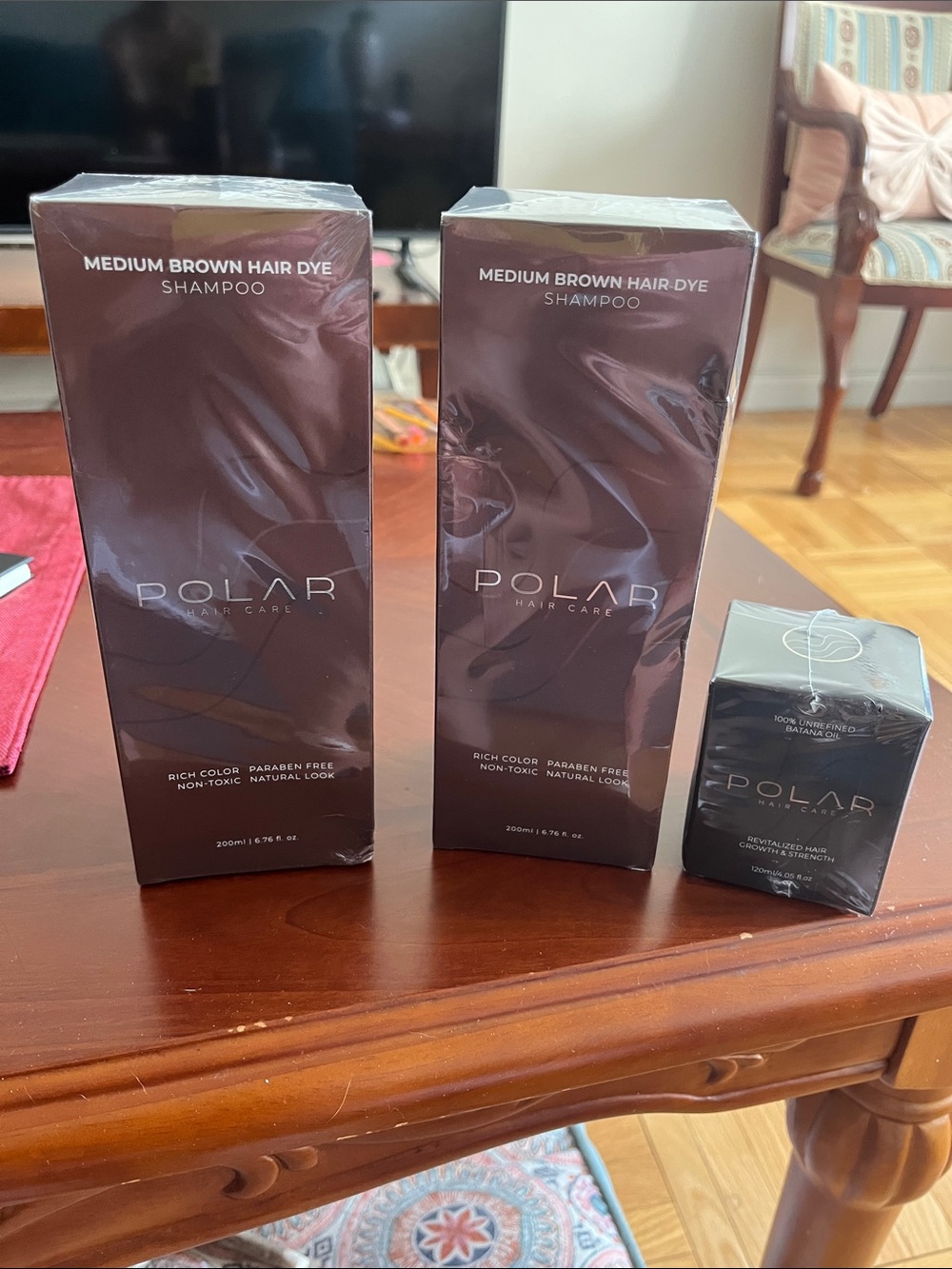(2 bottles & condtioner)
Hair Care Medium Brown Hair Dye Shampoo - Medium Brown